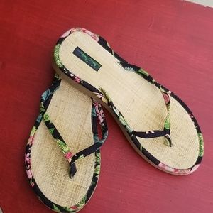 VERA BRADLEY FLIP FLOPS